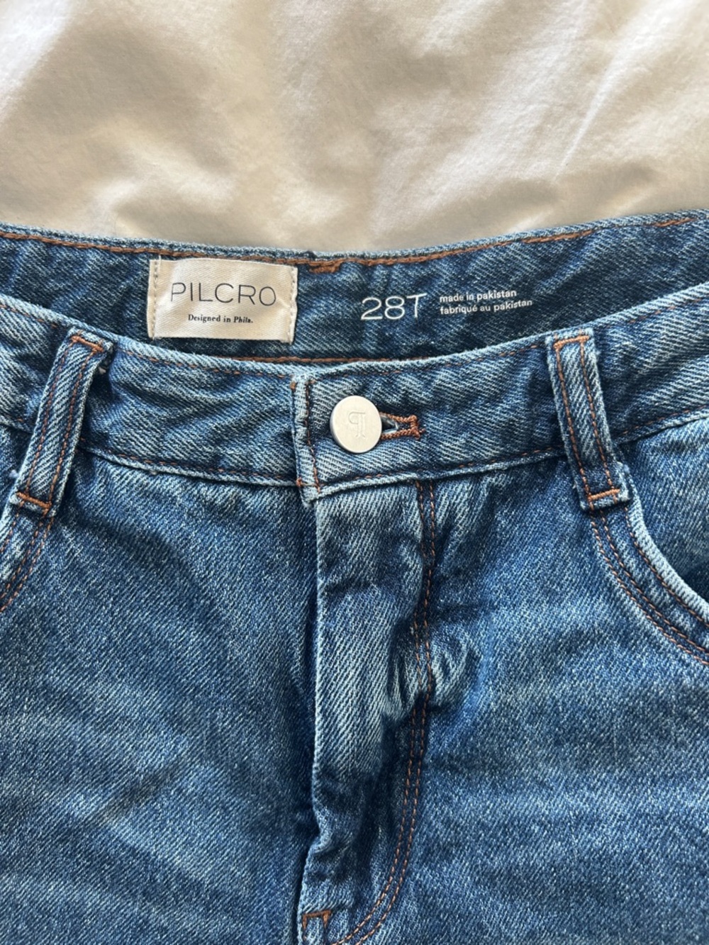 Anthropologie Pilcro The Mila Mid Rise Straight Leg Jean Pant - Picture 8 of 10